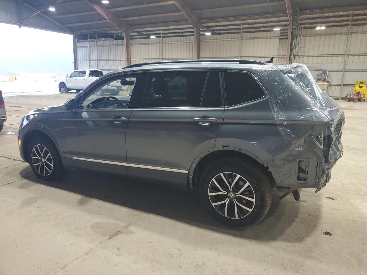 2020 Volkswagen Tiguan Se - Image 2
