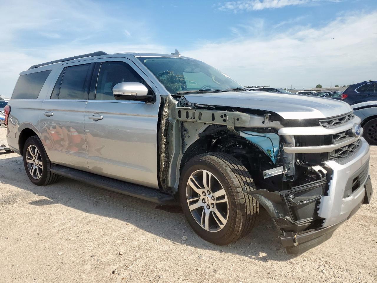 2024 Ford Expedition Max Xlt - Фото 4