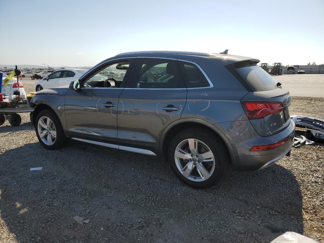 2019 Audi Q5 Premium - Image 2