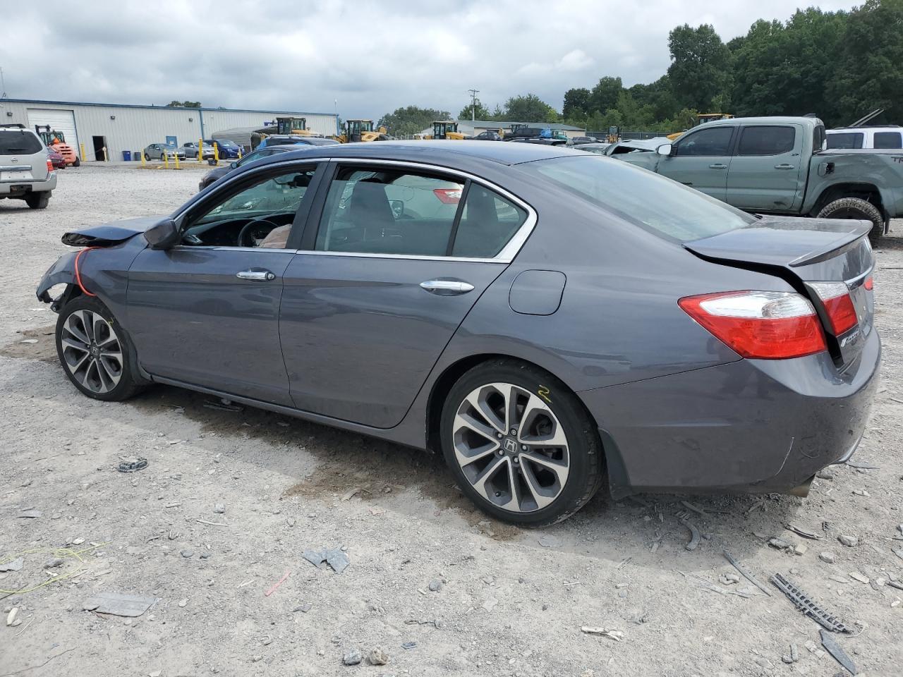 2013 Honda Accord Sport - Фото 2