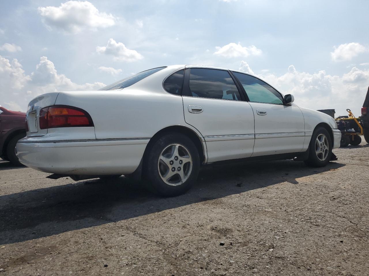 1998 Toyota Avalon Xl - Фото 3