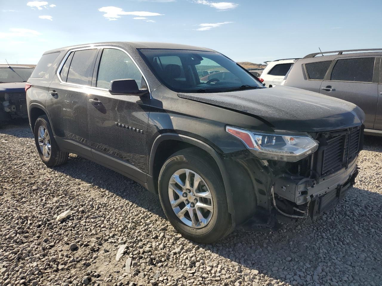 2019 Chevrolet Traverse Ls - Фото 4