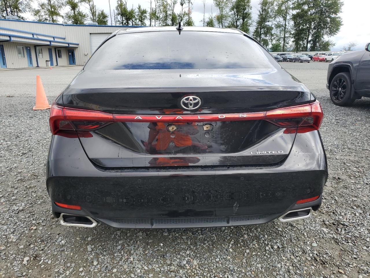 2019 Toyota Avalon Xle - Фото 6