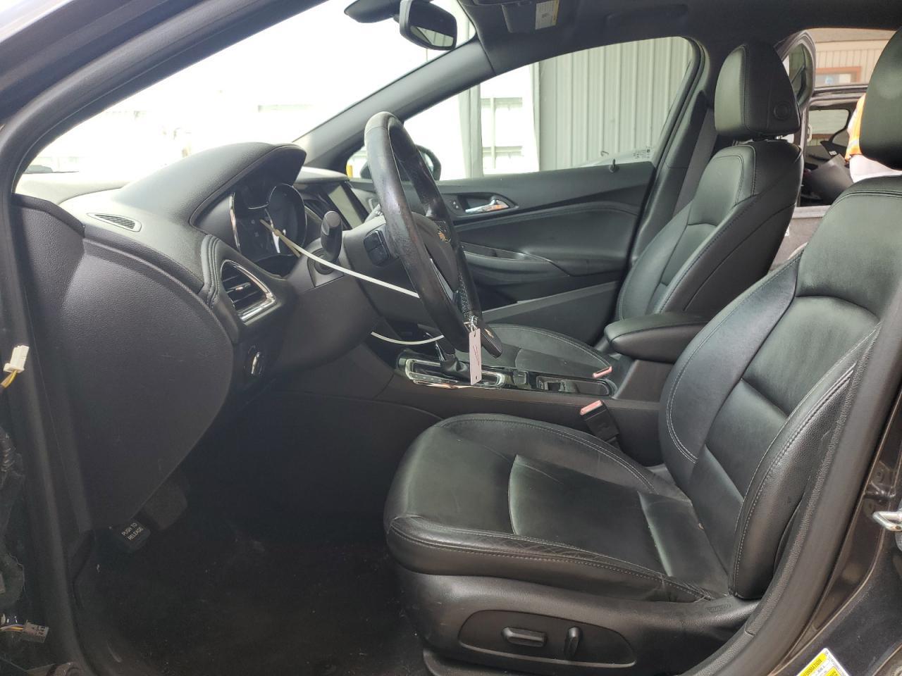 2017 Chevrolet Cruze Premier - Image 7