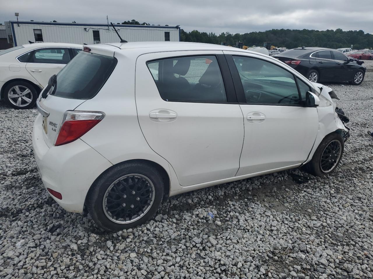 2014 Toyota Yaris - Фото 3