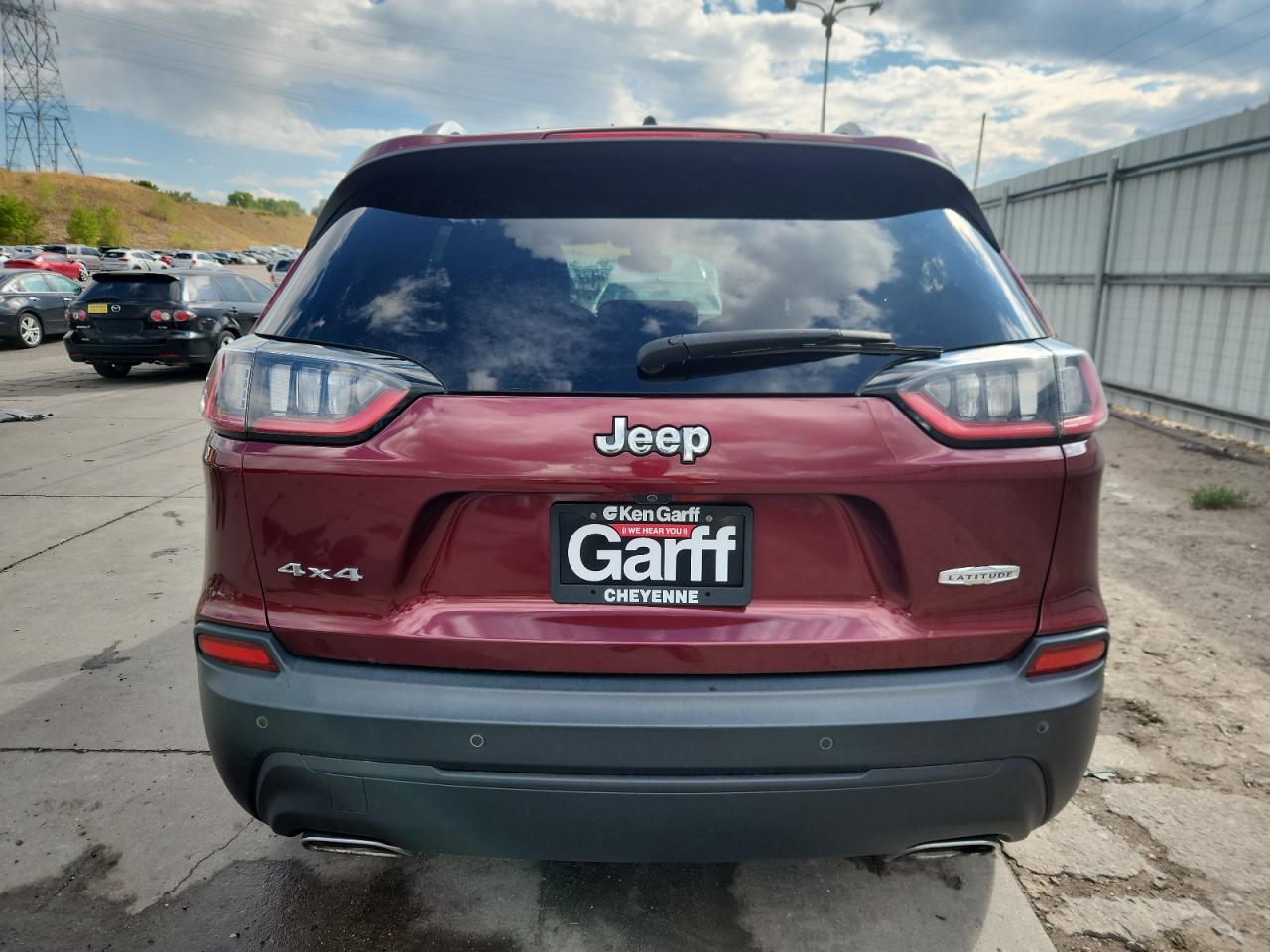 2019 Jeep Cherokee Latitude Plus - Image 6