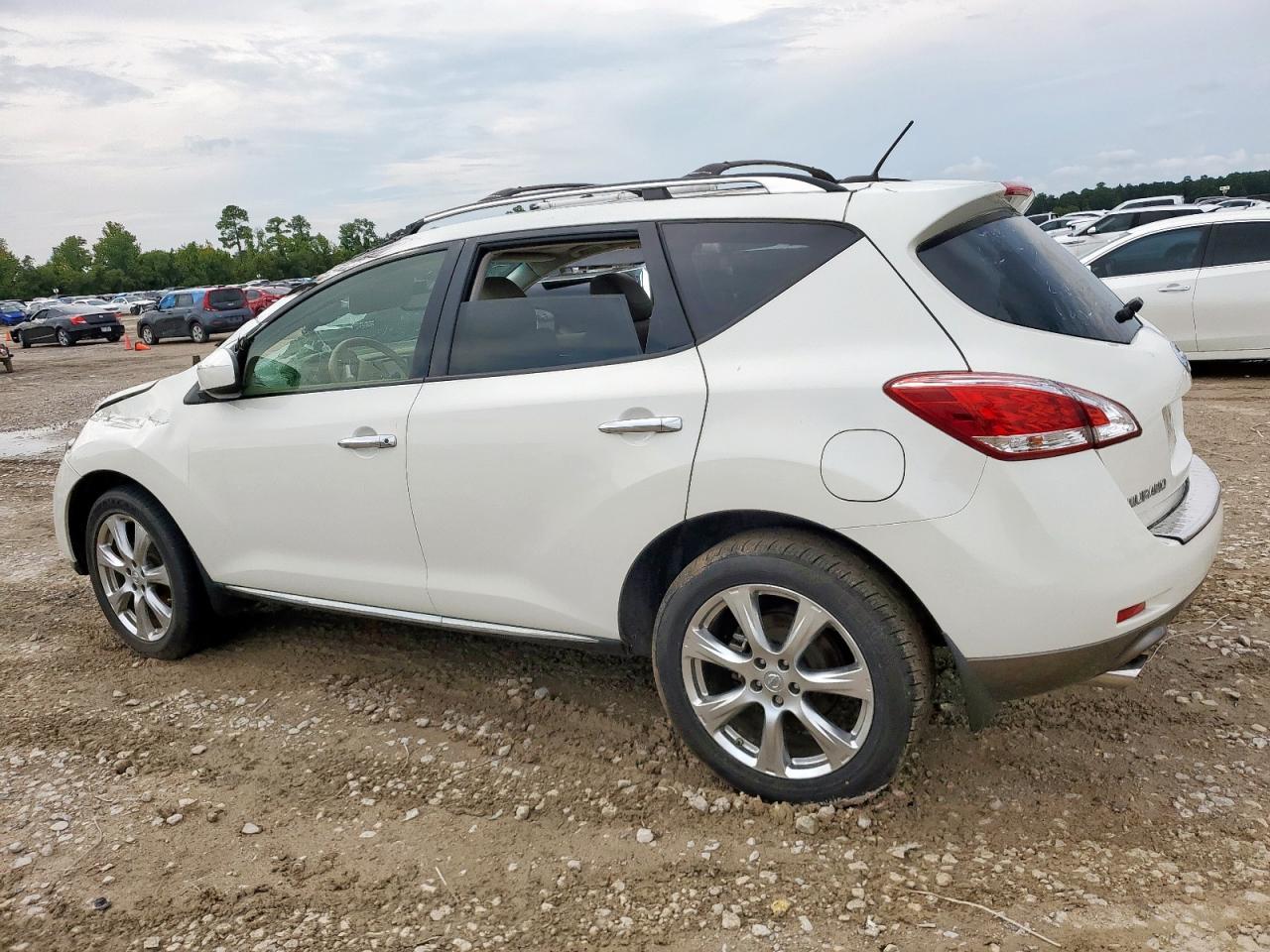 2014 Nissan Murano S - Фото 2