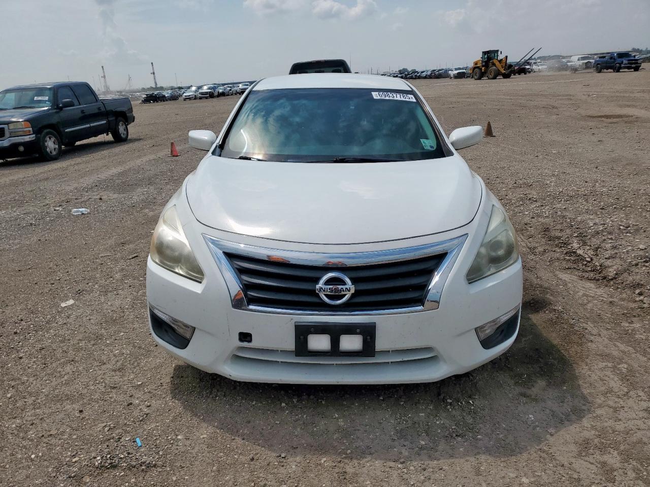 2015 Nissan Altima 2.5 - Фото 5
