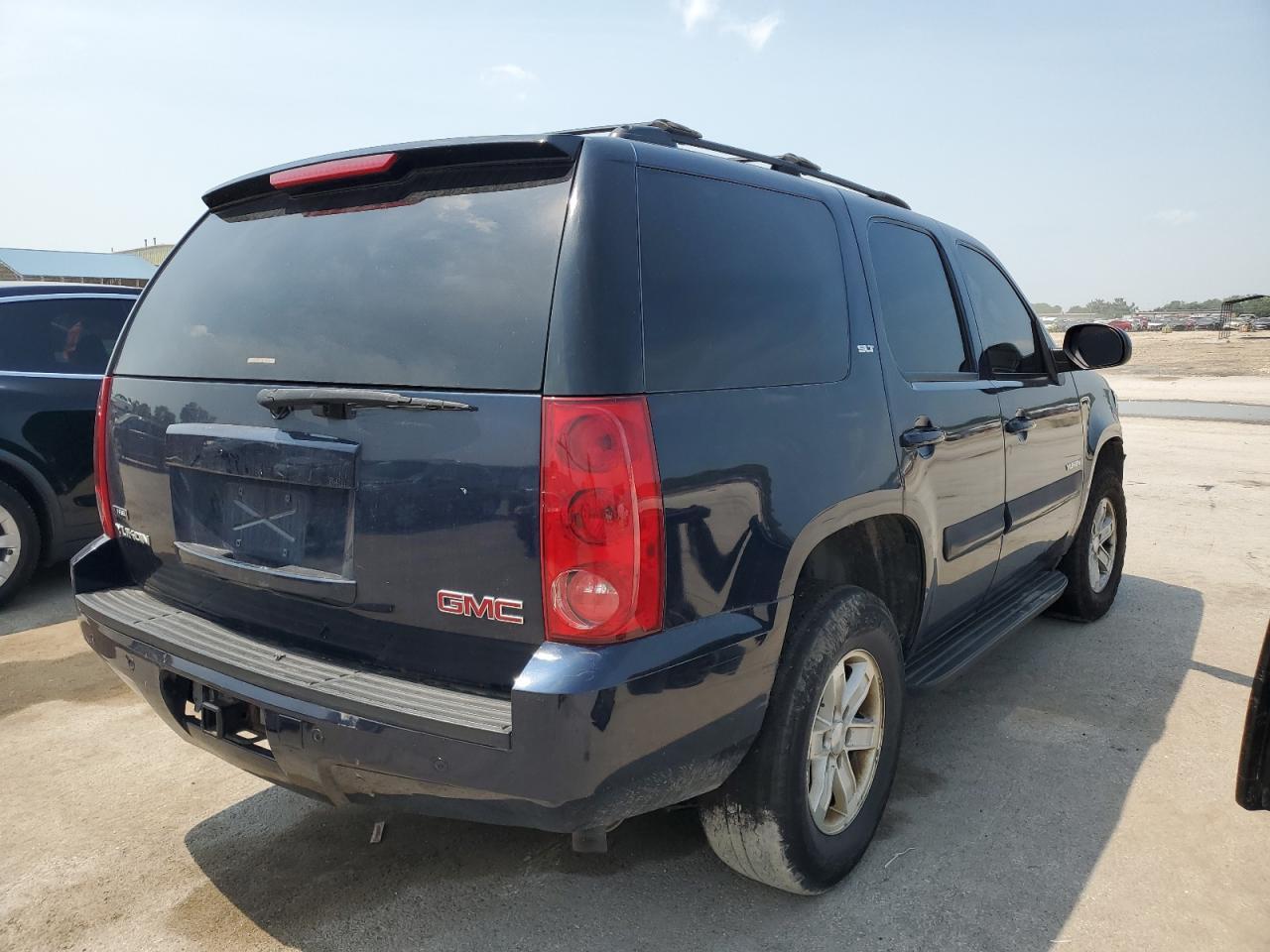 2007 GMC Yukon - Фото 3