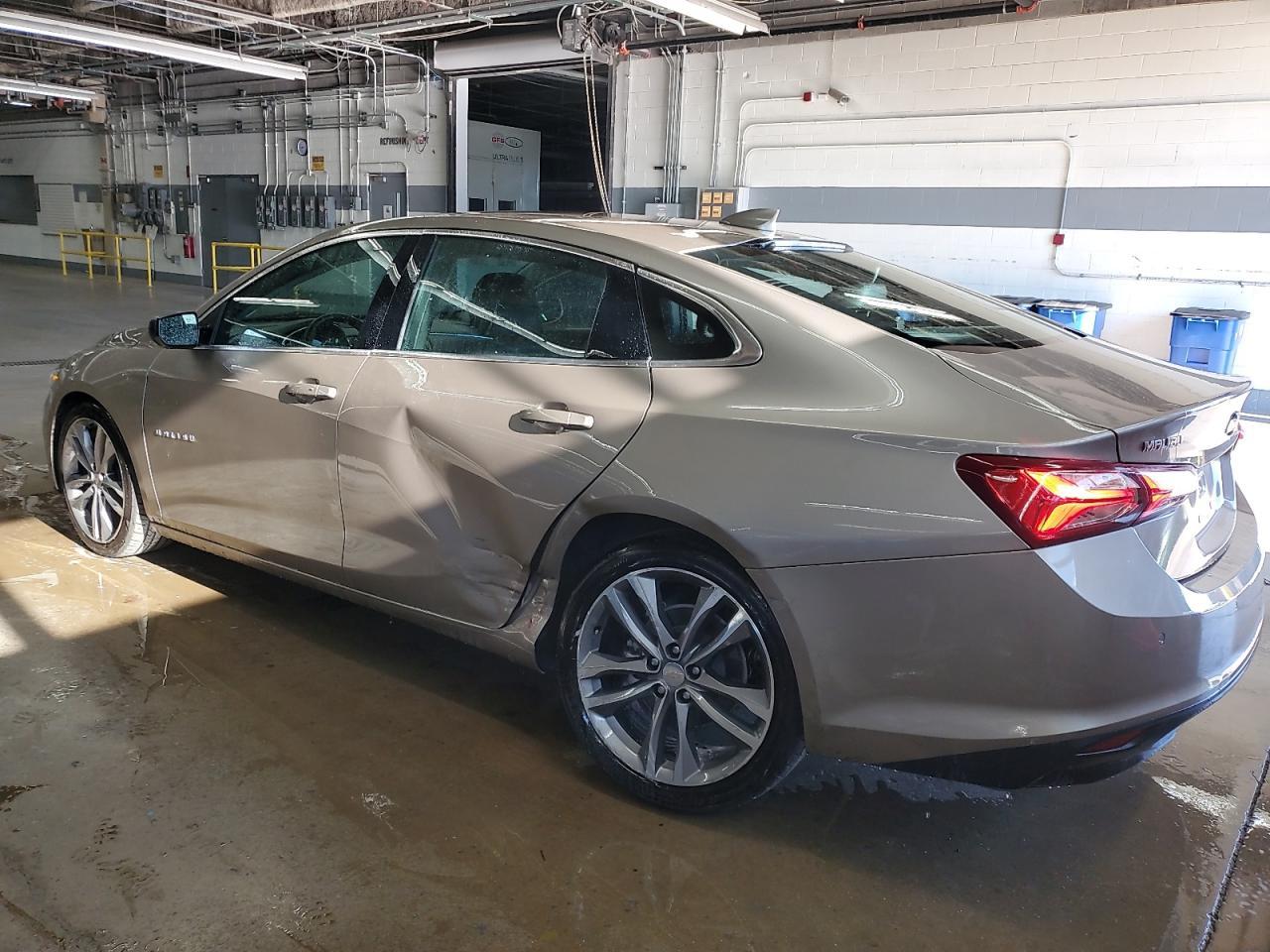 2024 Chevrolet Malibu Premier - Фото 2