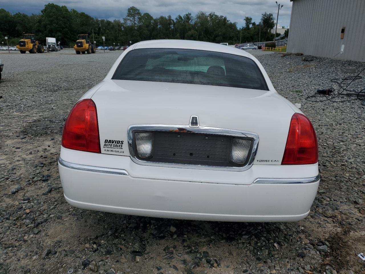 2006 Lincoln Town Car Signature Limited - Фото 6