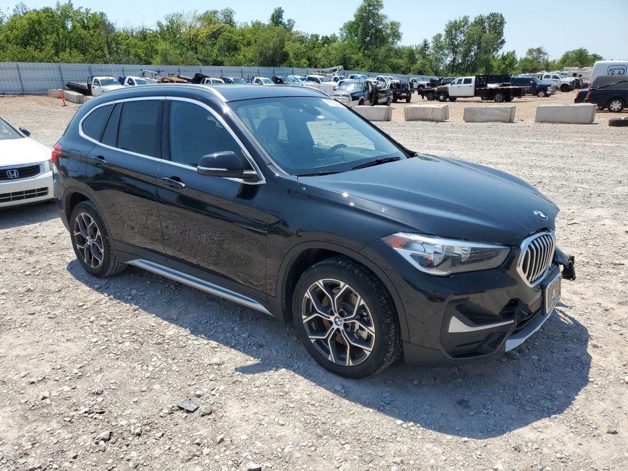 2022 BMW X1 Sdrive28I - Фото 4