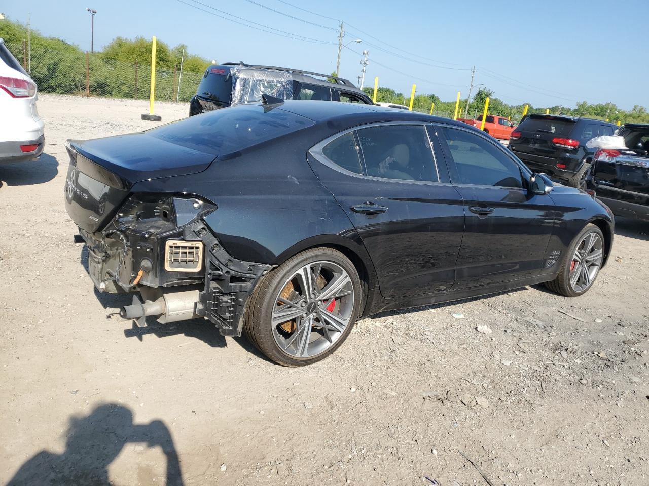 2024 Genesis G70 Base - Фото 3