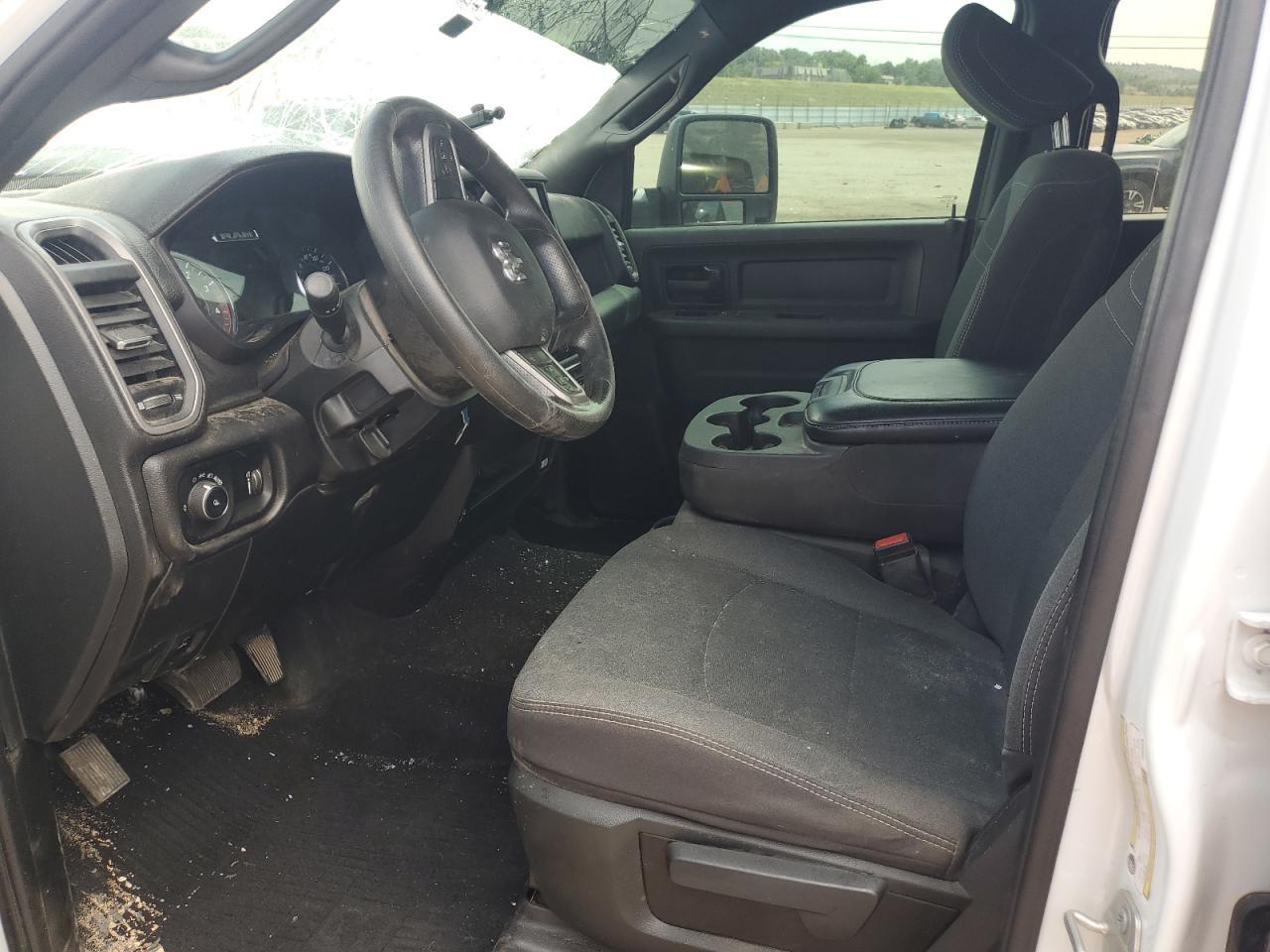 2023 Ram 3500 Tradesman - Фото 7