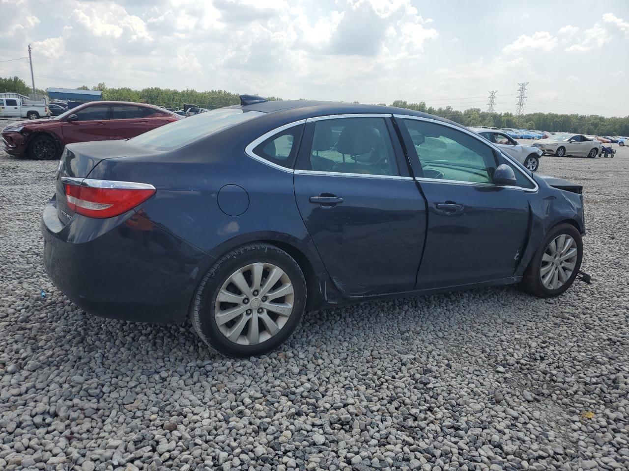 2015 Buick Verano - Фото 3