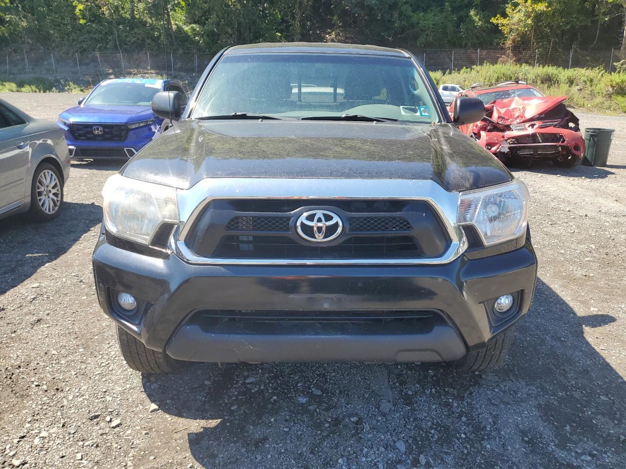 2013 Toyota Tacoma - Image 5