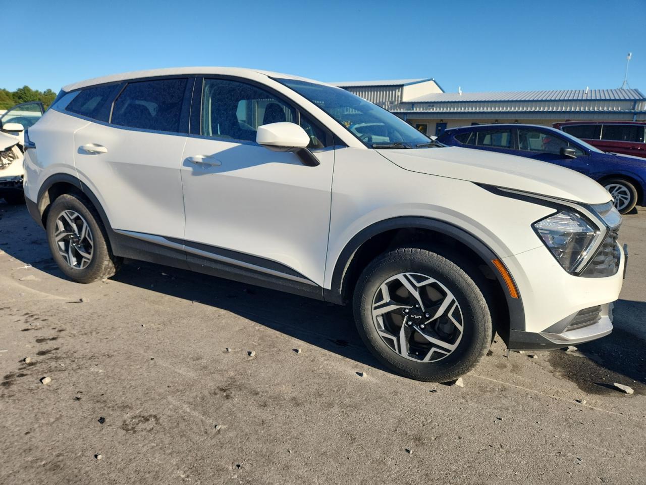 2023 Kia Sportage Lx - Image 4