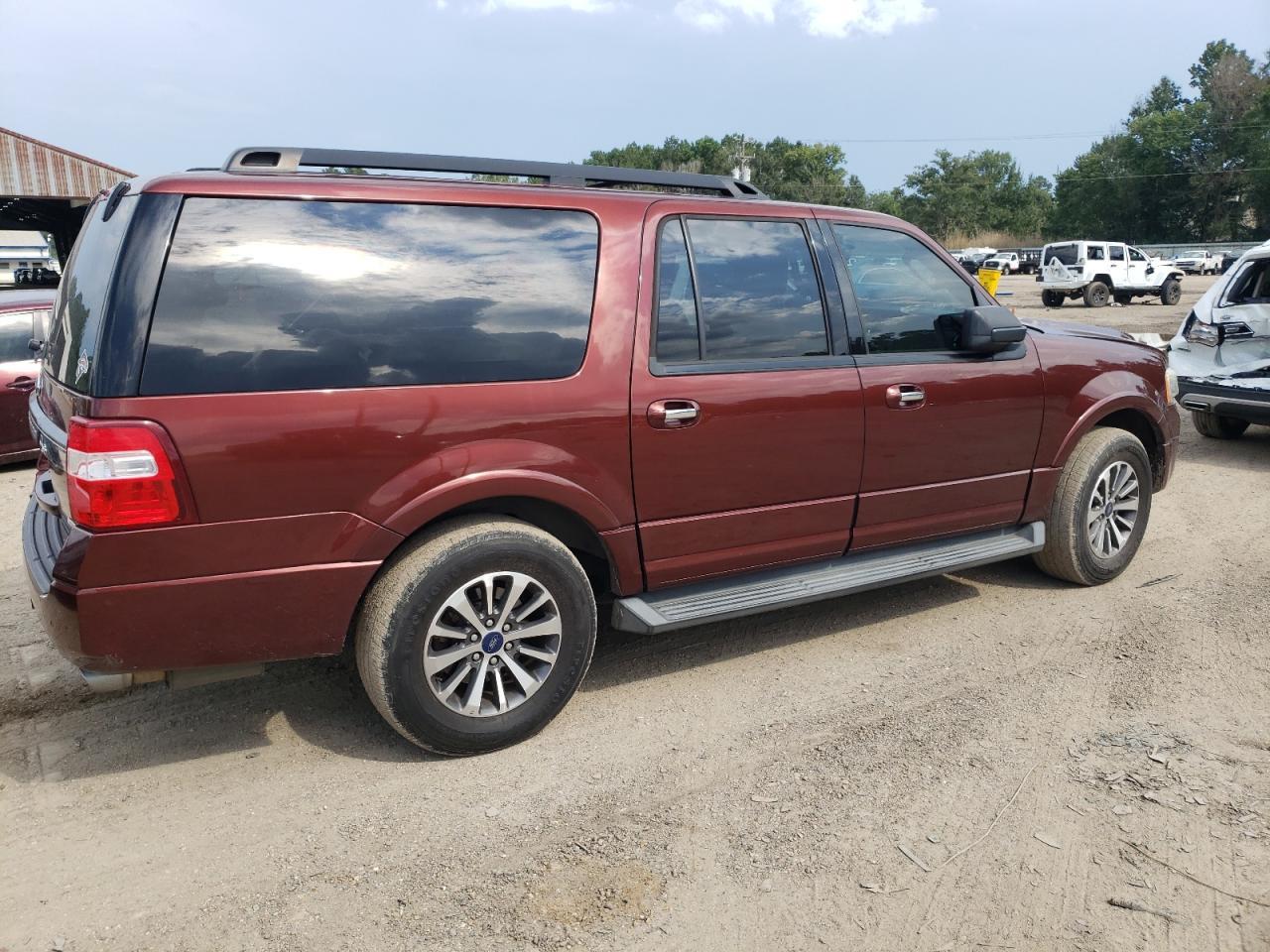 2017 Ford Expedition El Xlt - Фото 3