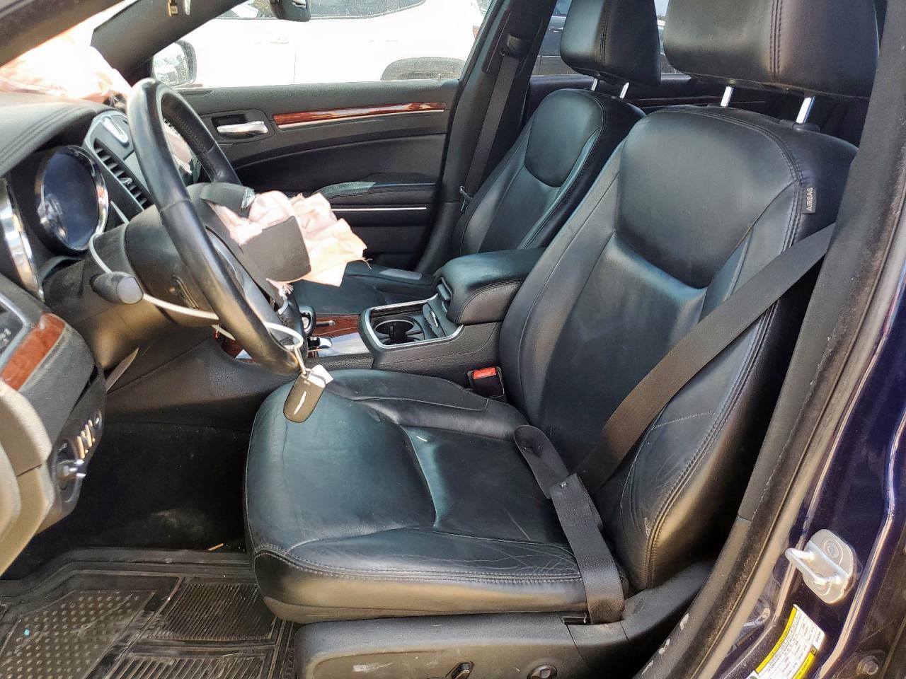 2013 Chrysler 300 - Фото 7