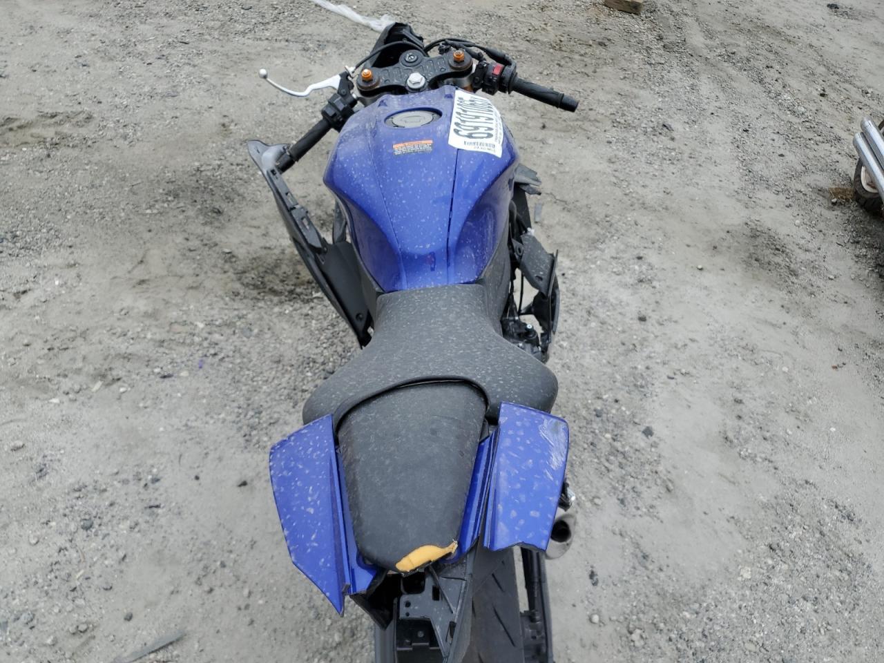 2025 Yamaha Yzfr7 - Фото 6