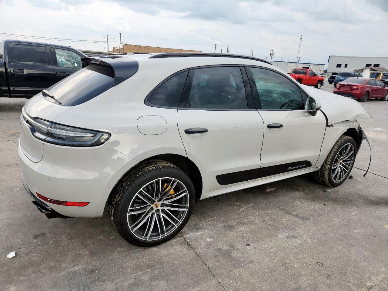 2020 Porsche Macan Turbo - Фото 3
