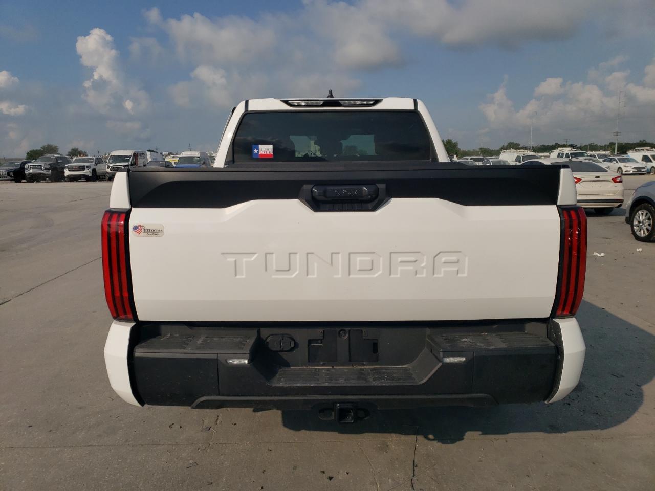 2025 Toyota Tundra Crewmax Sr - Фото 6
