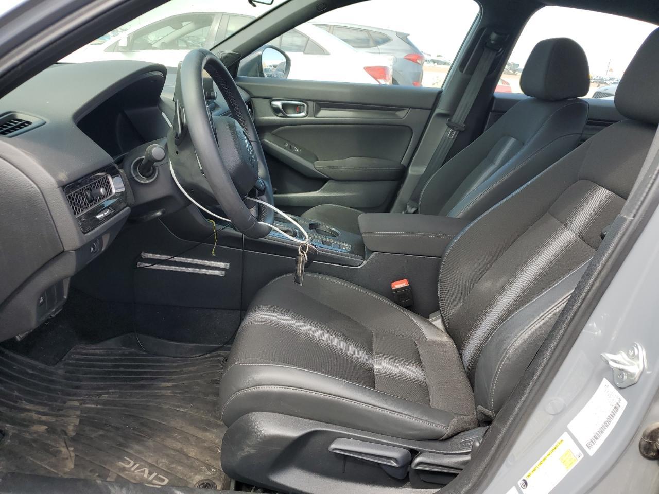 2025 Honda Civic Sport - Image 7