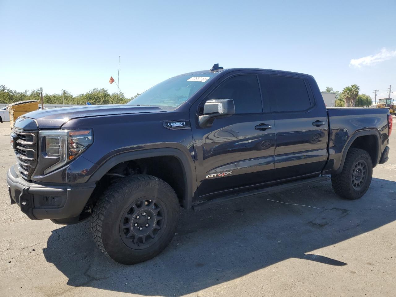 2024 GMC Sierra K1500 At4X