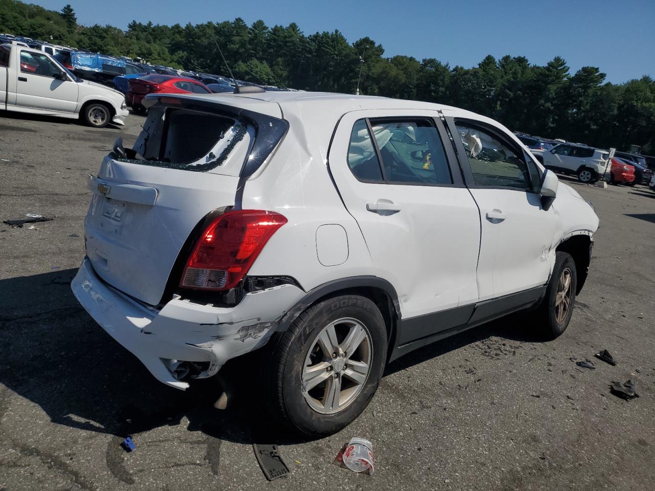 2020 Chevrolet Trax Ls - Фото 3
