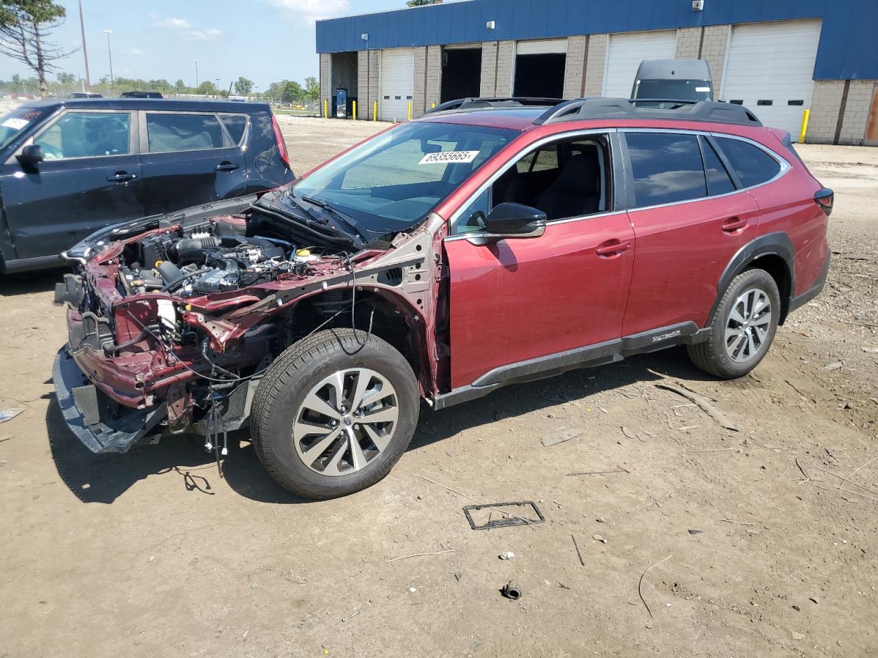 2025 Subaru Outback Premium