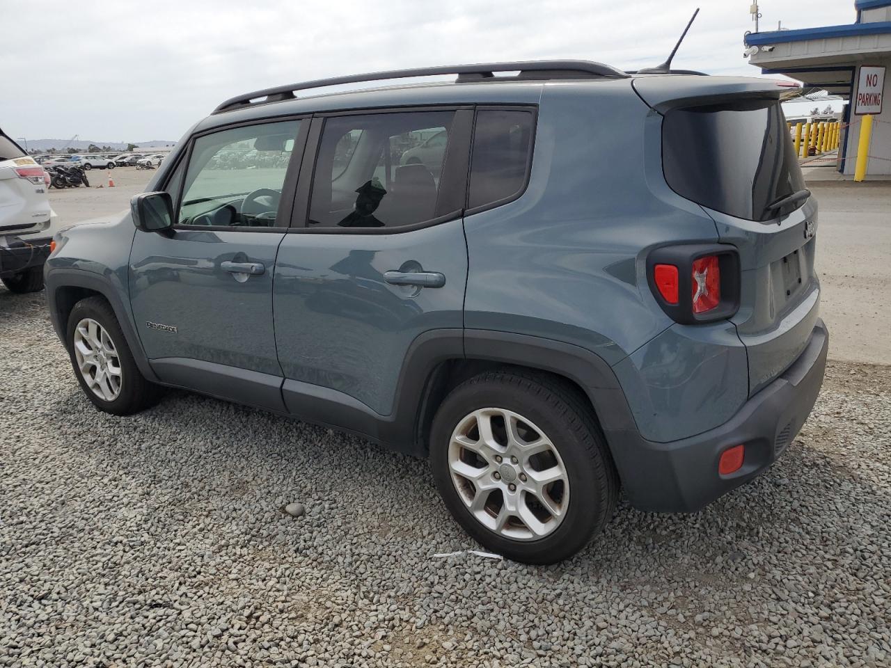 2017 Jeep Renegade Latitude - Фото 2