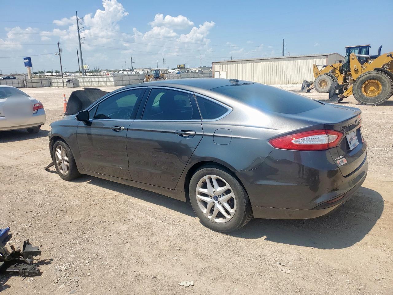 2016 Ford Fusion Se - Image 2