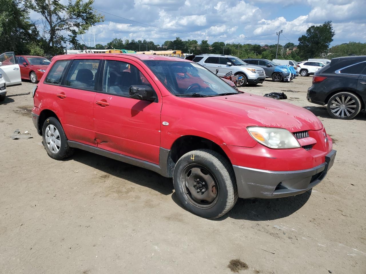 2005 Mitsubishi Outlander Ls - Image 4
