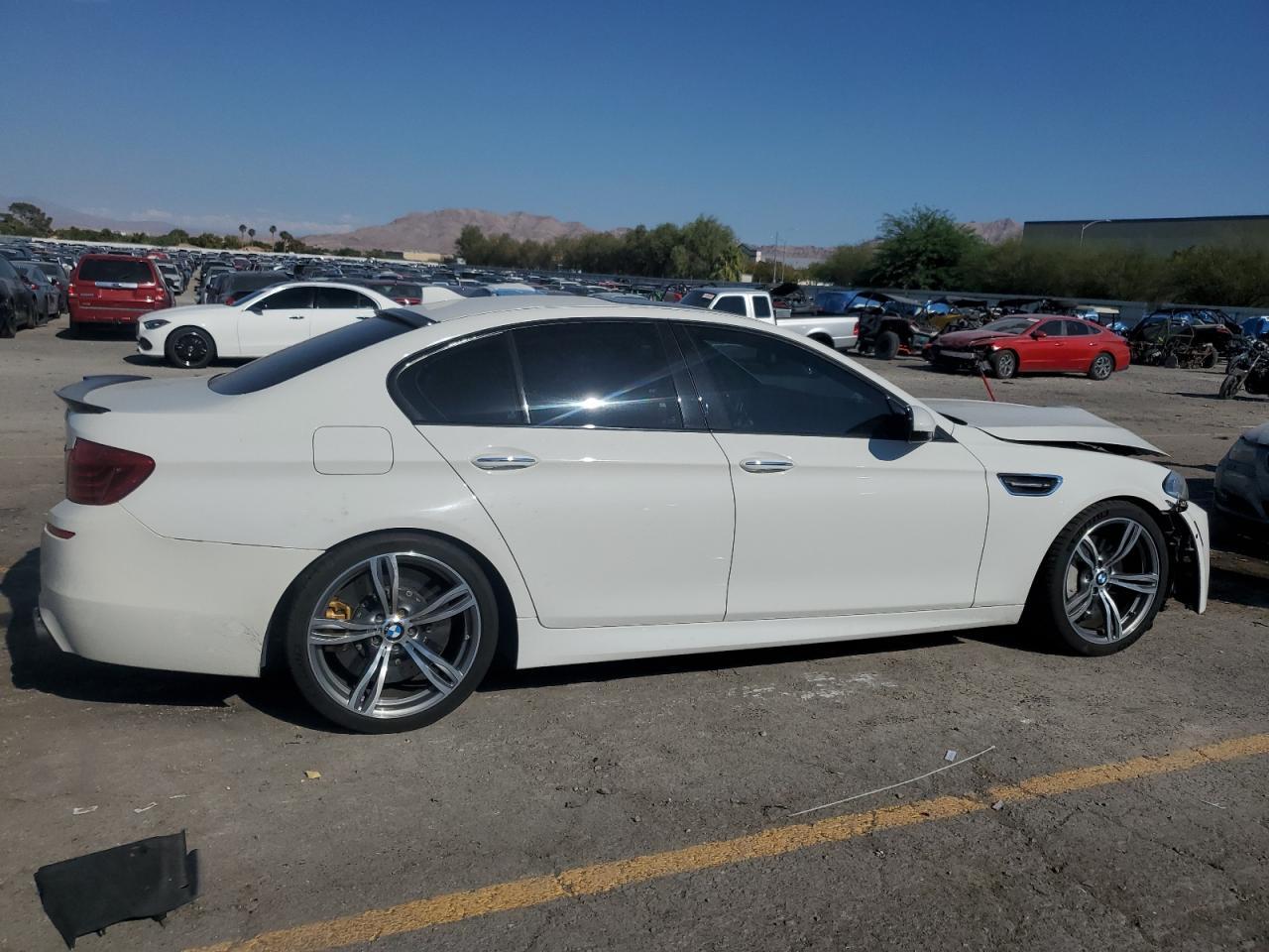 2015 BMW M5 - Image 3