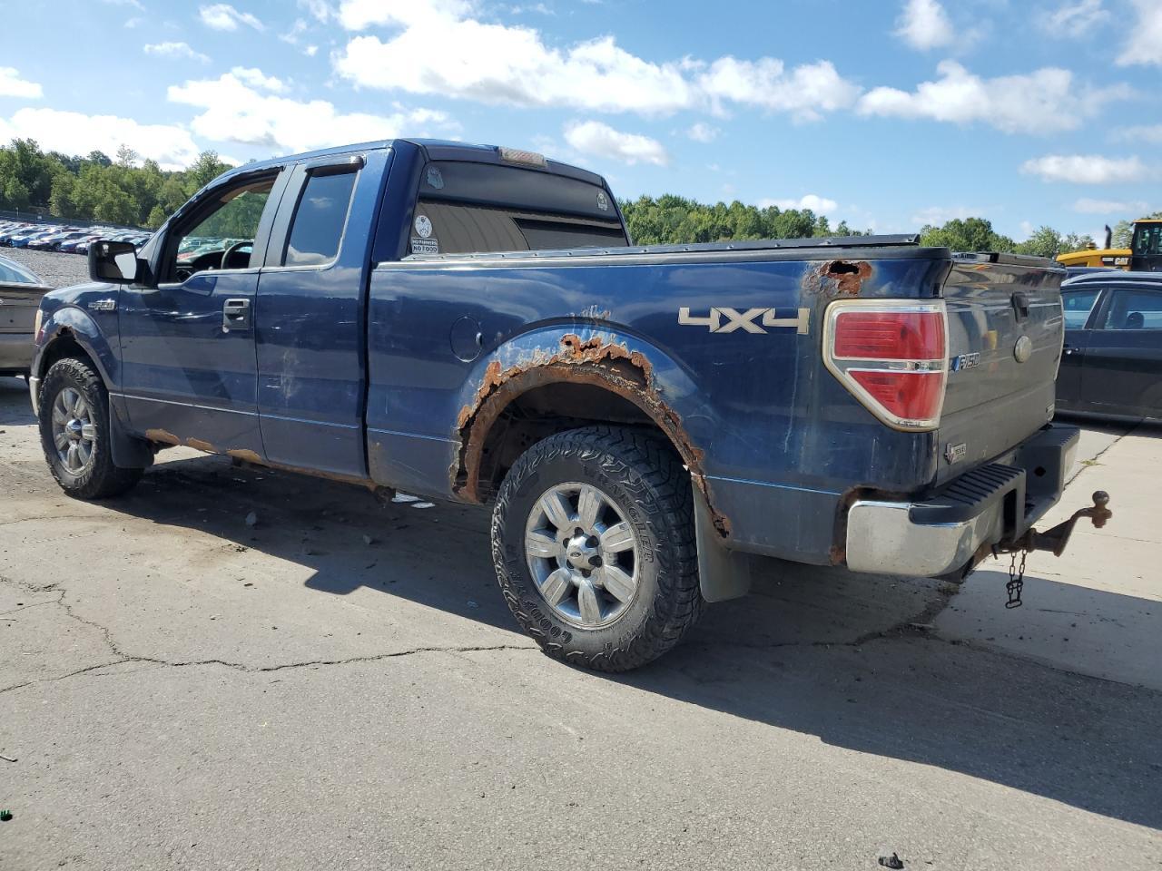 2011 Ford F150 Super Cab - Image 2