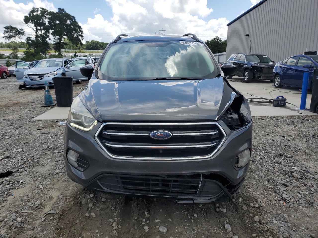 2017 Ford Escape Se - Фото 5