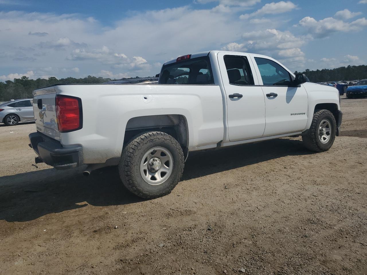 2018 Chevrolet Silverado C1500 - Фото 3