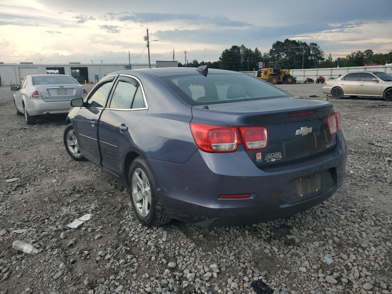 2015 Chevrolet Malibu Ls - Image 2
