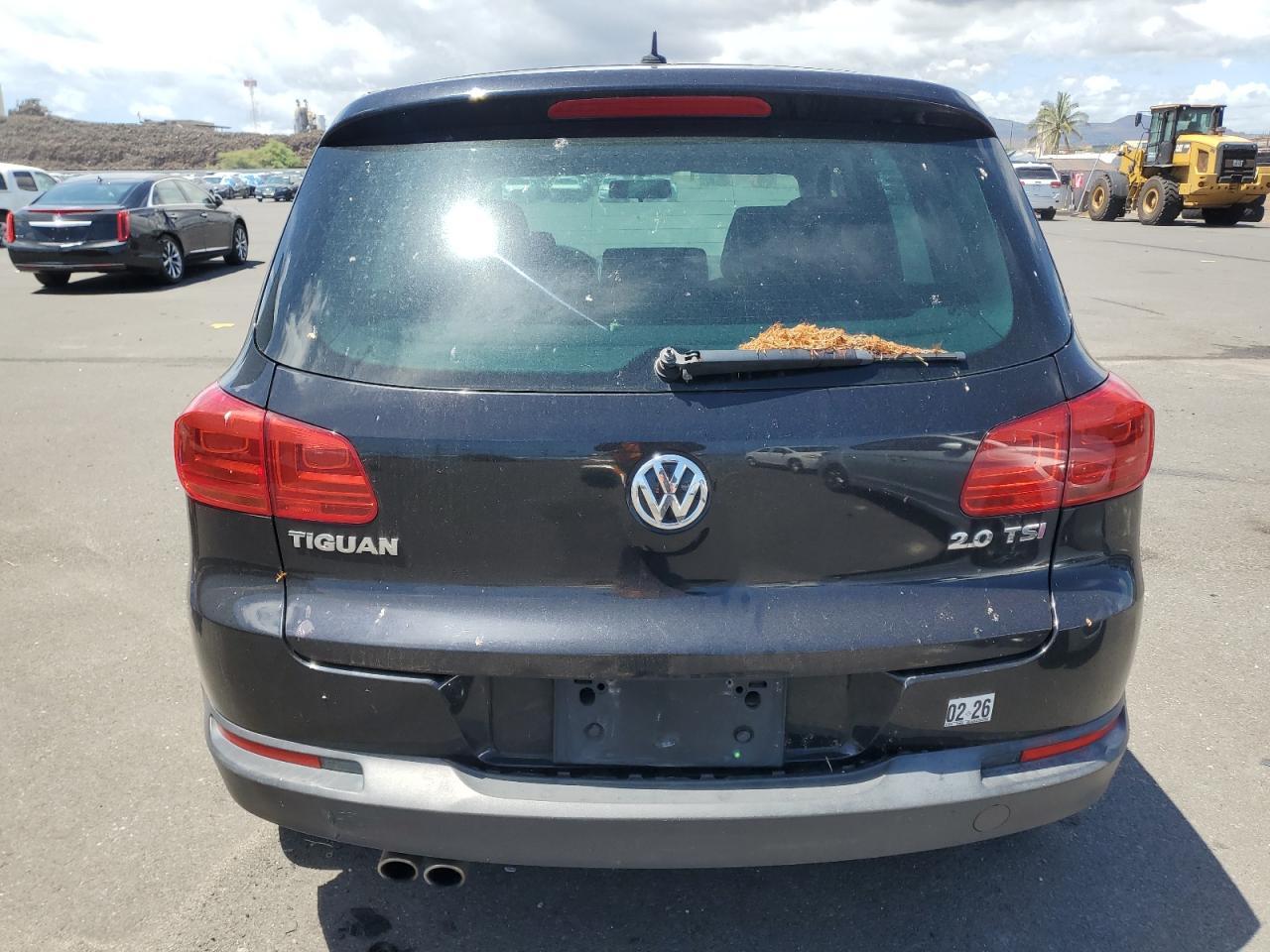 2013 Volkswagen Tiguan S - Image 6