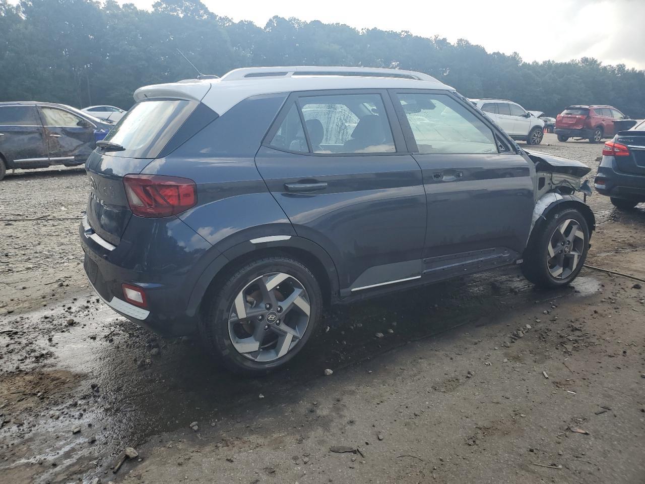 2023 Hyundai Venue Sel - Фото 3