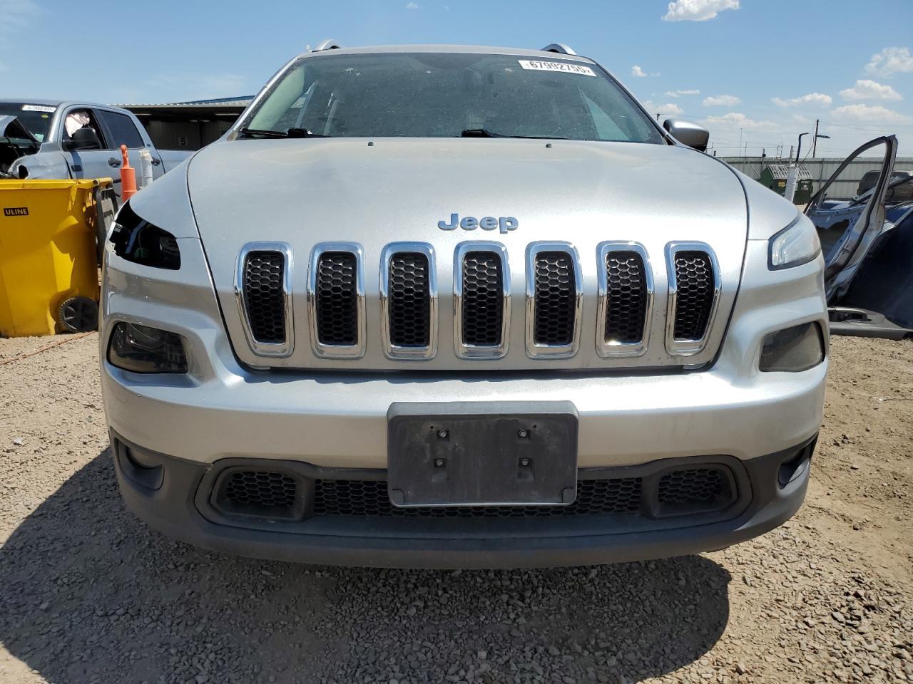 2017 Jeep Cherokee Latitude - Фото 5
