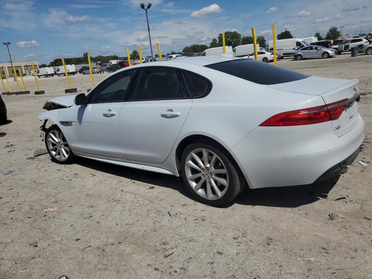 2016 Jaguar Xf R - Sport - Фото 2