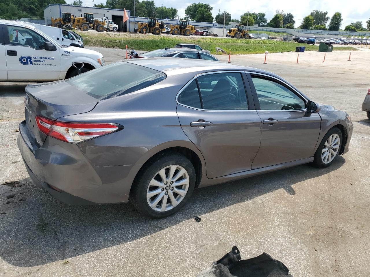 2018 Toyota Camry L - Фото 3