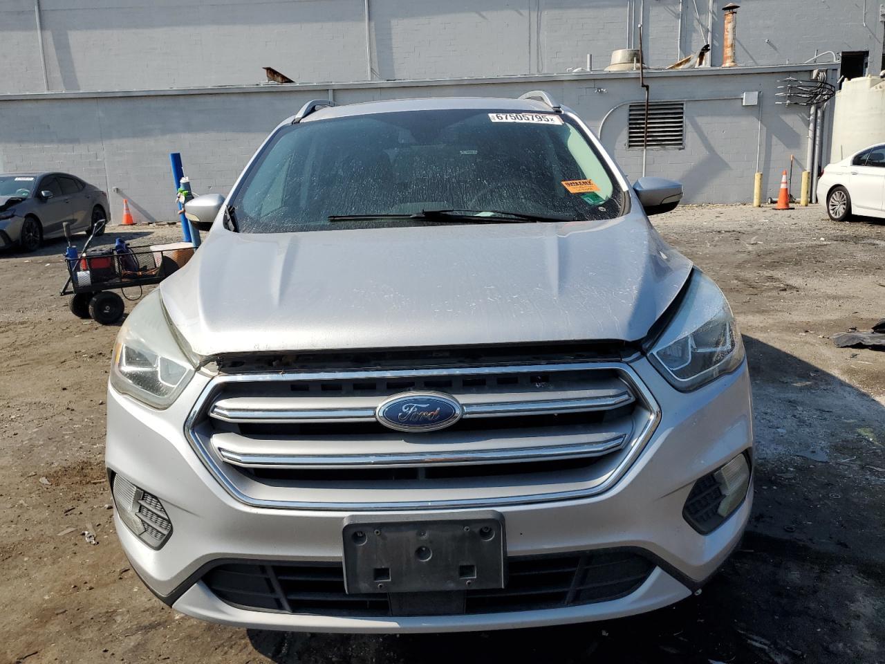 2017 Ford Escape Titanium - Фото 5
