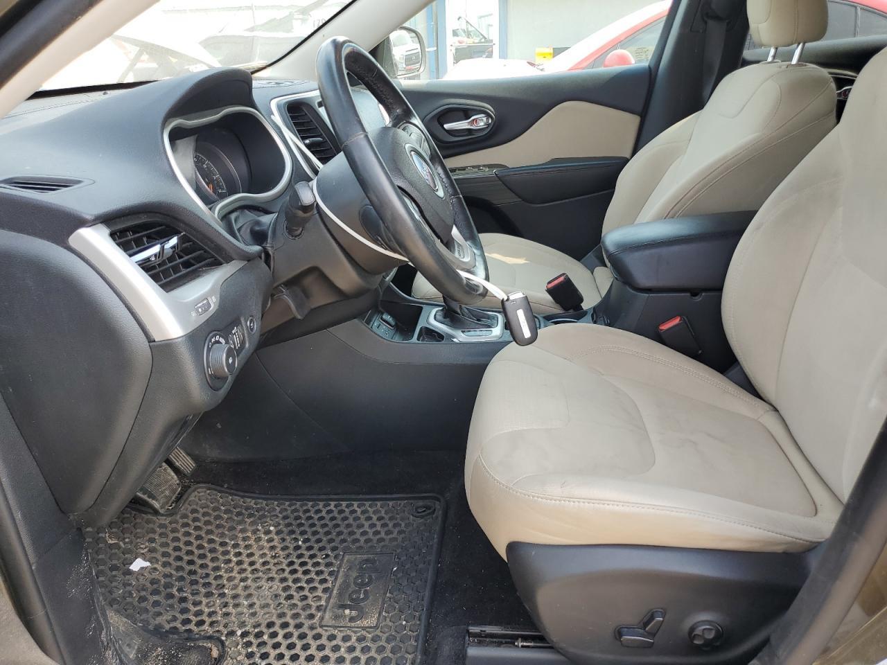 2015 Jeep Cherokee - Image 7