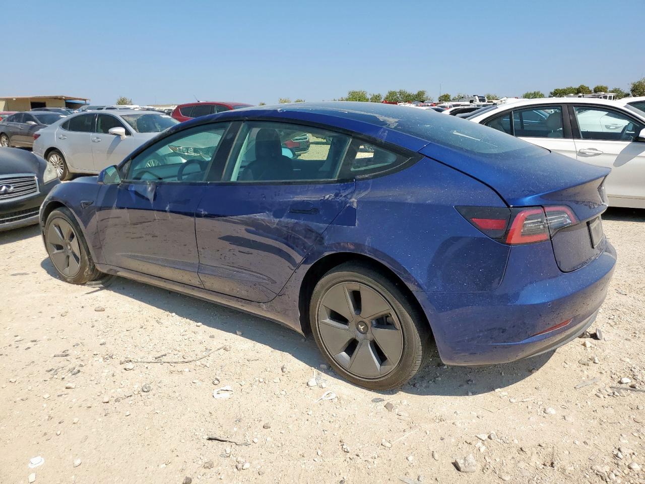 2022 Tesla Model 3 - Image 2
