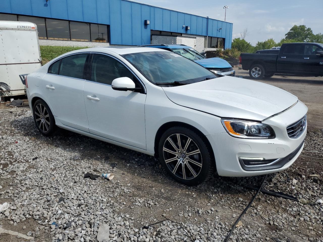 2018 Volvo S60 Platinum - Фото 4