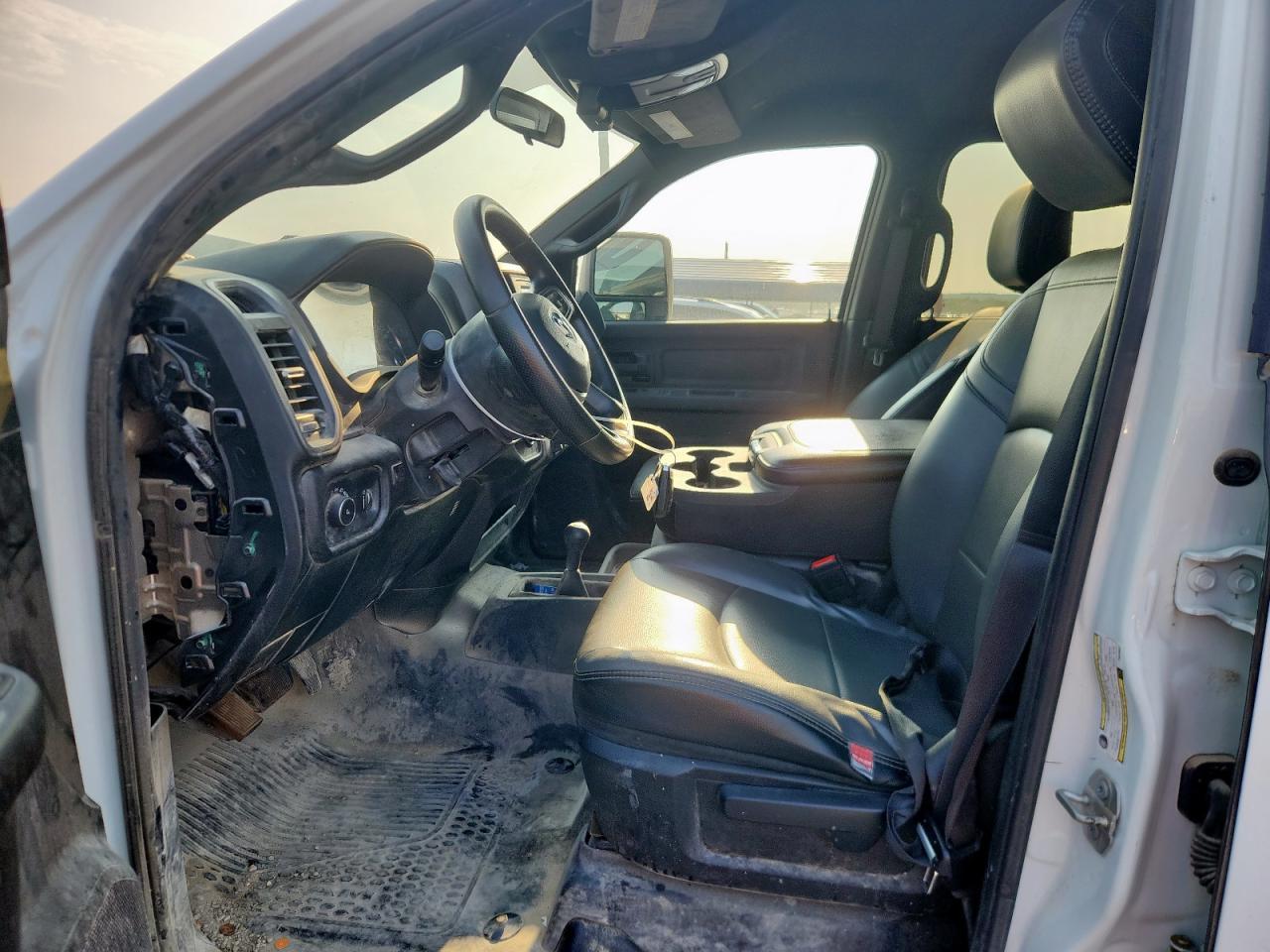 2023 Ram 2500 Tradesman - Фото 7