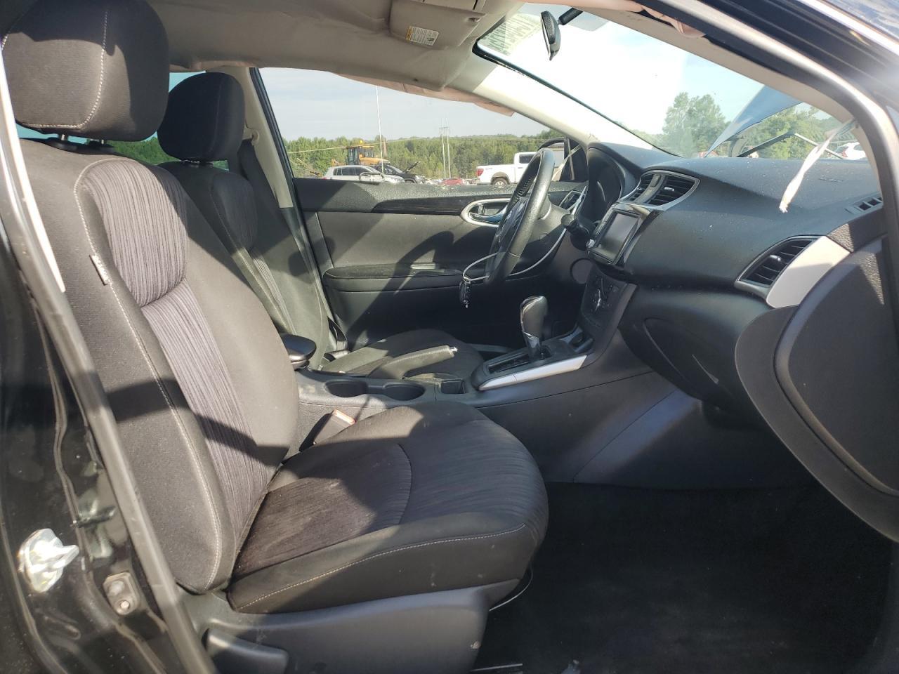 2019 Nissan Sentra S - Фото 7