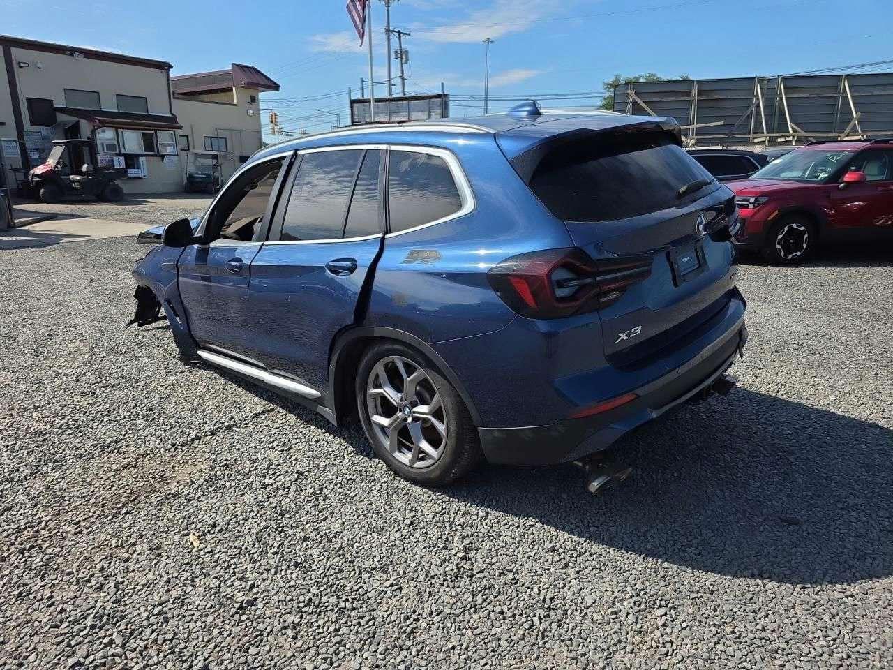 2022 BMW X3 xDrive30I - Image 2